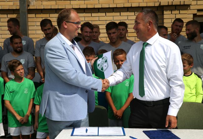 Reklámszerződést kötött klubunk a Szabadics Zrt.-vel
