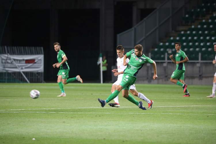 Két pontot hagytunk Győrben