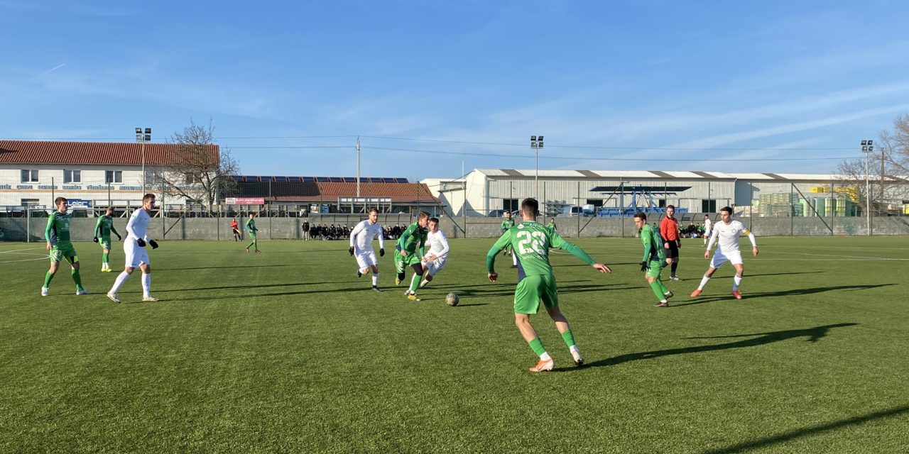 Magabiztos siker született Pakson