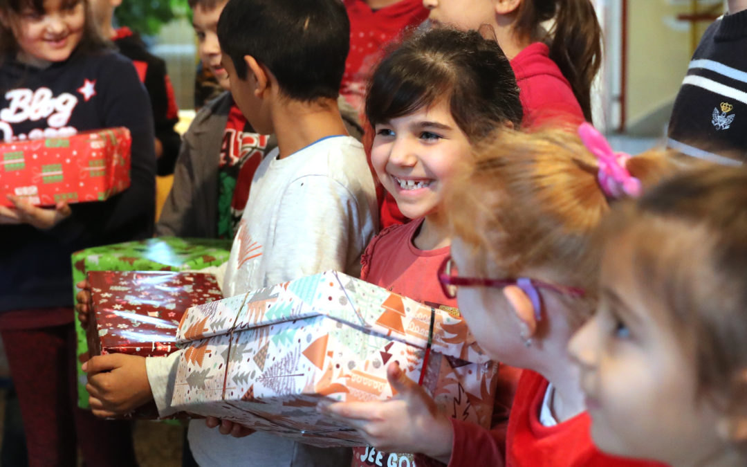 Ajándékokat vittünk, jókívánságokat hoztunk