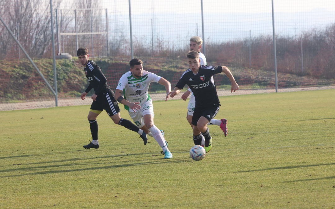 Győzelem a szomszédvári rangadón