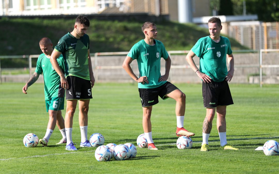 Ismét munkában a csapat