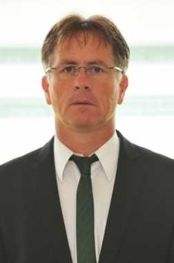 Prukner László